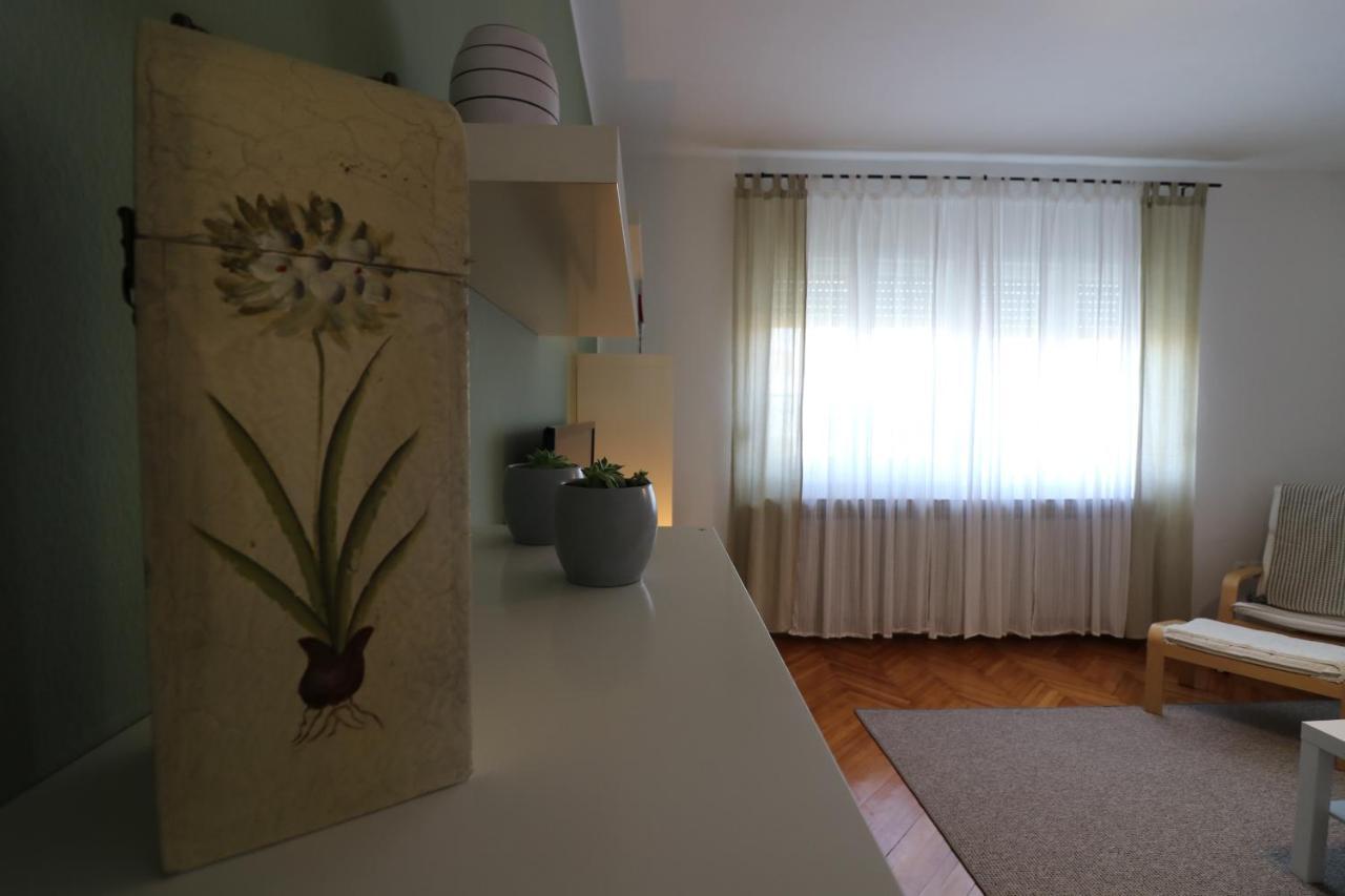 Apartman Mara Mala Subotica Bagian luar foto