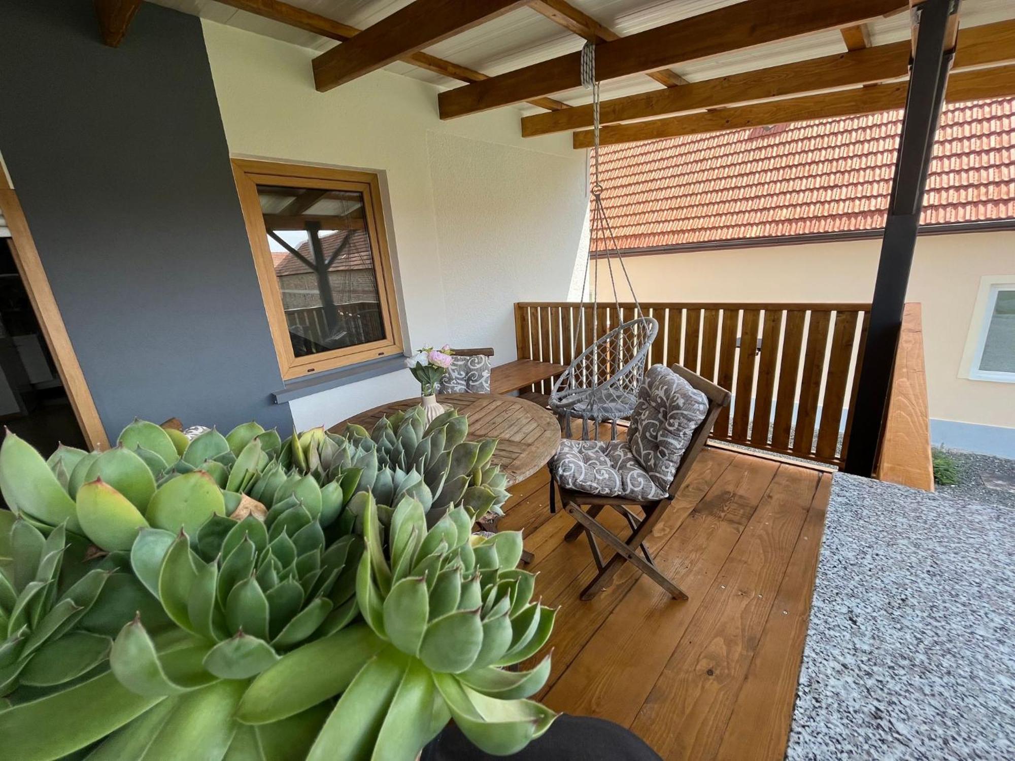 Apartman Mara Mala Subotica Bagian luar foto